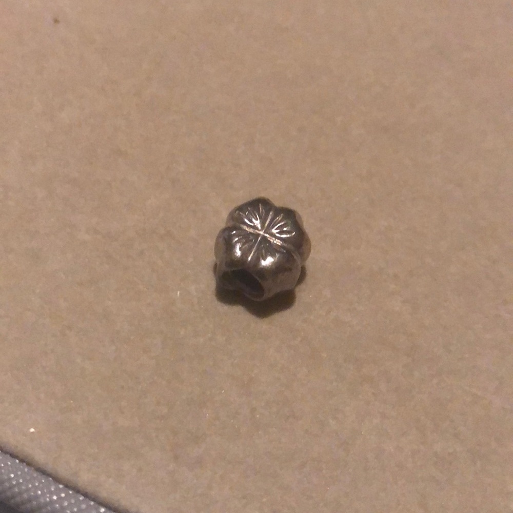 Pandora Shamrock Charm